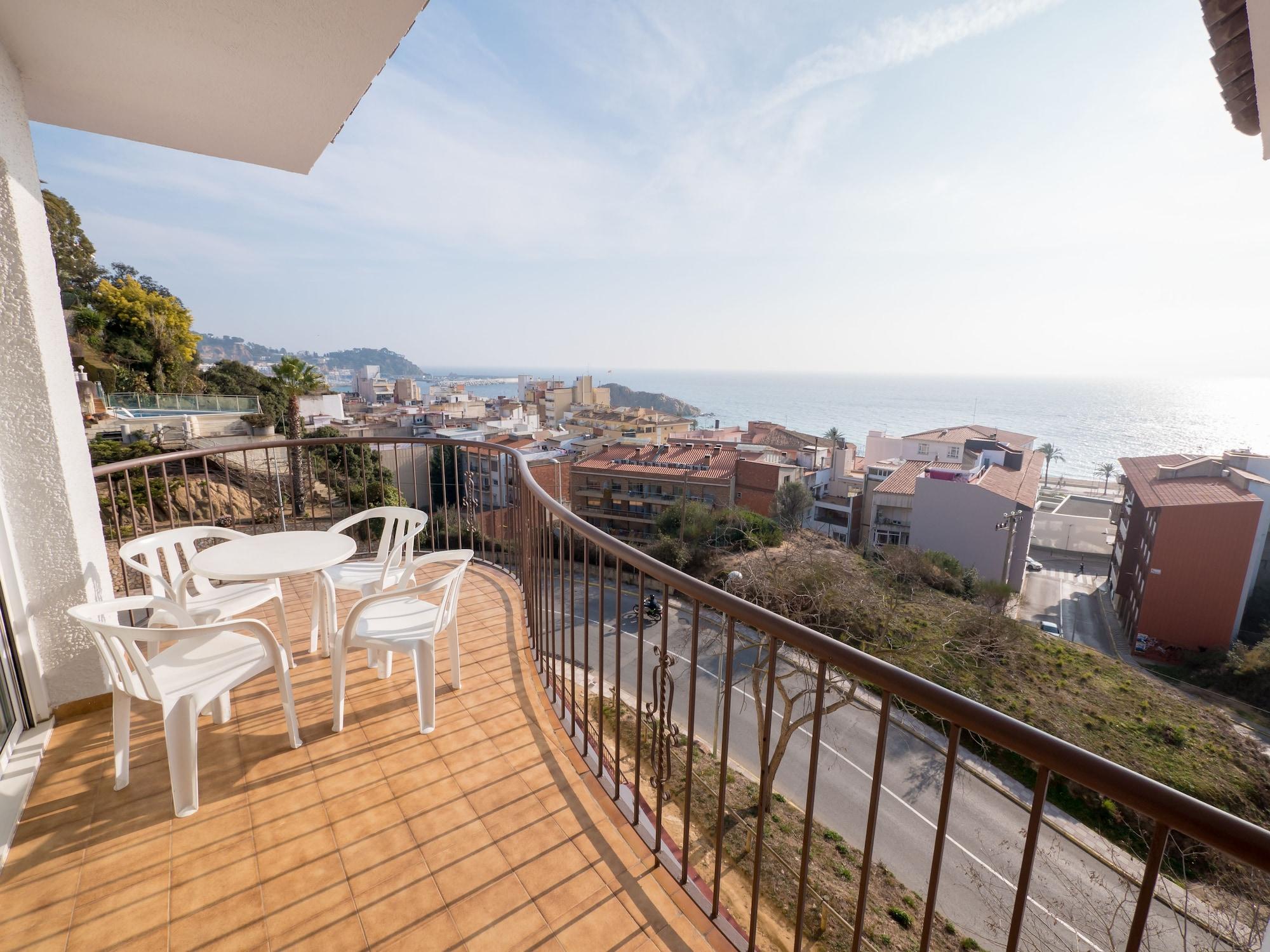 Apartamentos Ar Muntanya Mar Blanes Dış mekan fotoğraf