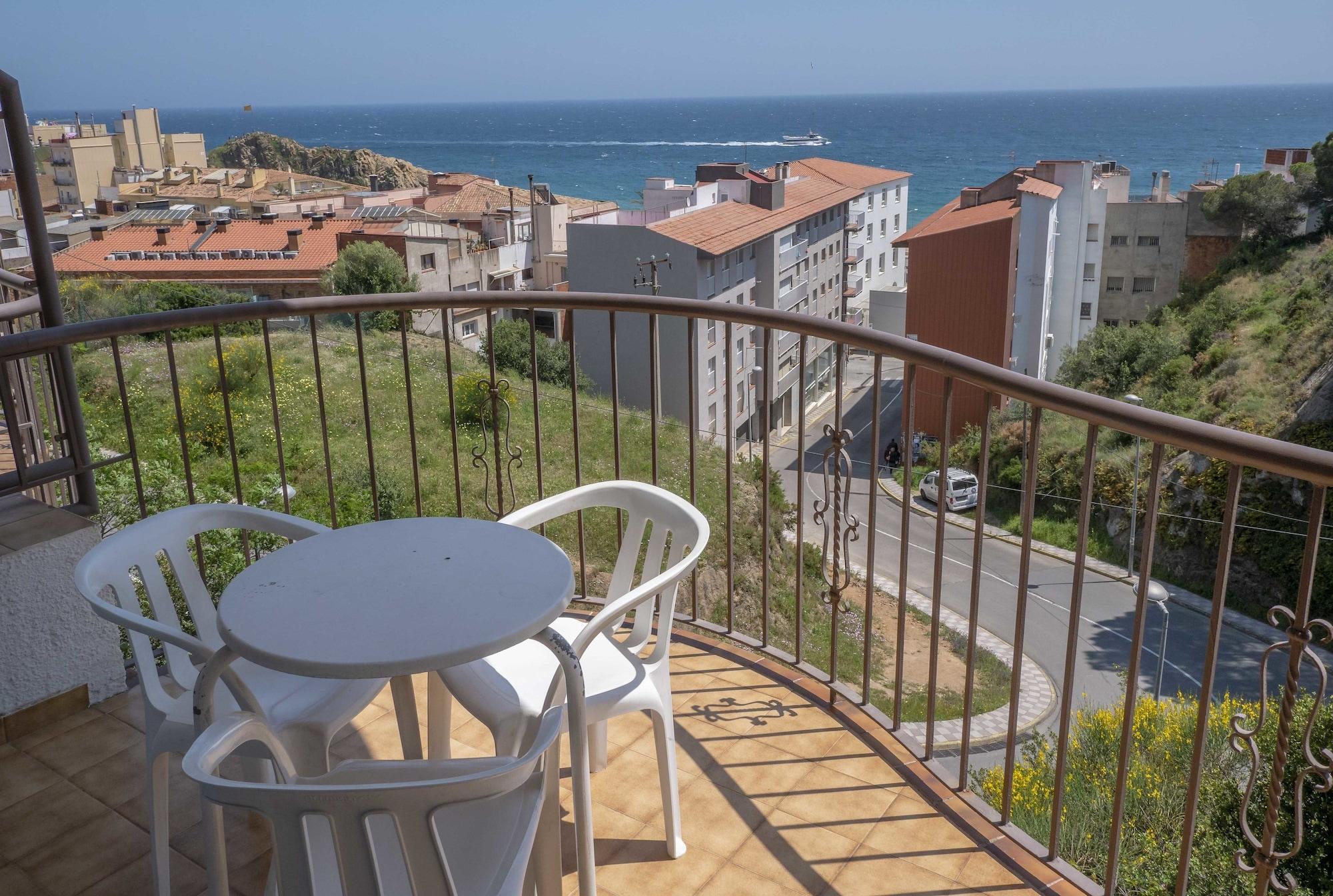 Apartamentos Ar Muntanya Mar Blanes Dış mekan fotoğraf