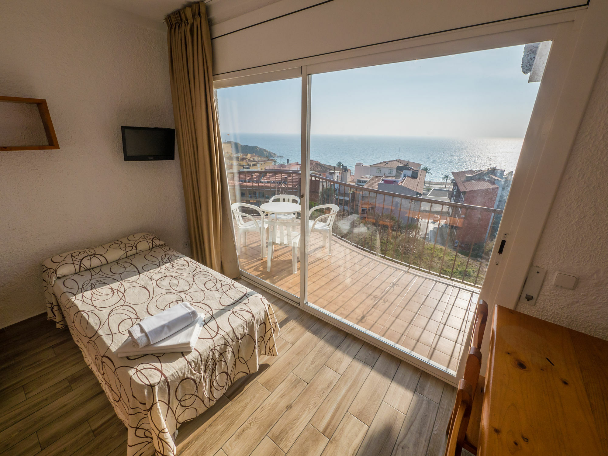 Apartamentos Ar Muntanya Mar Blanes Dış mekan fotoğraf